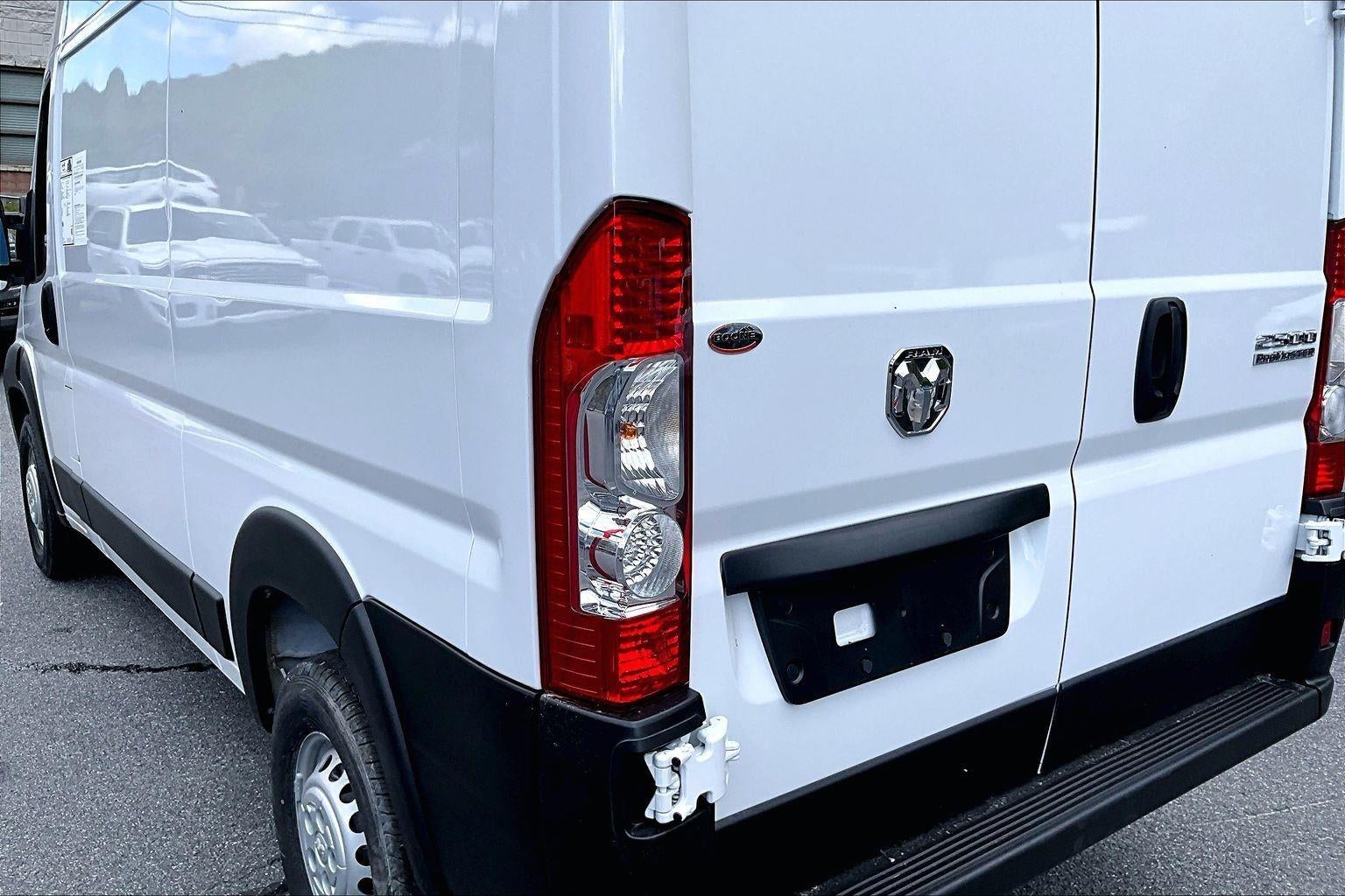 2025 RAM ProMaster Cargo Van Tradesman