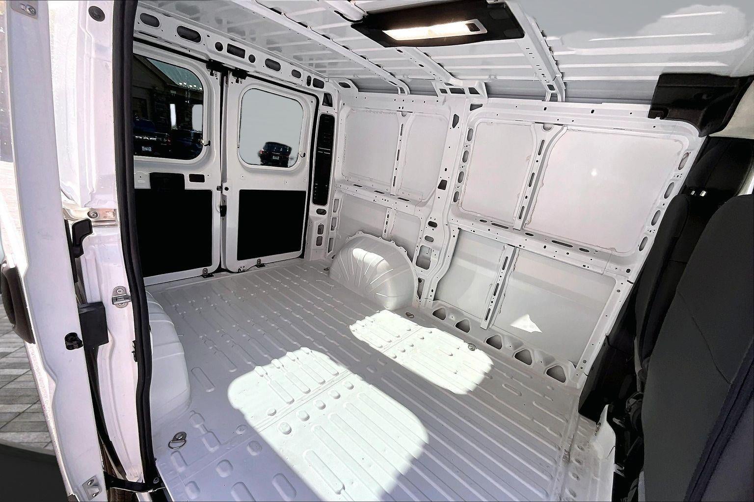 2025 RAM ProMaster Cargo Van Tradesman