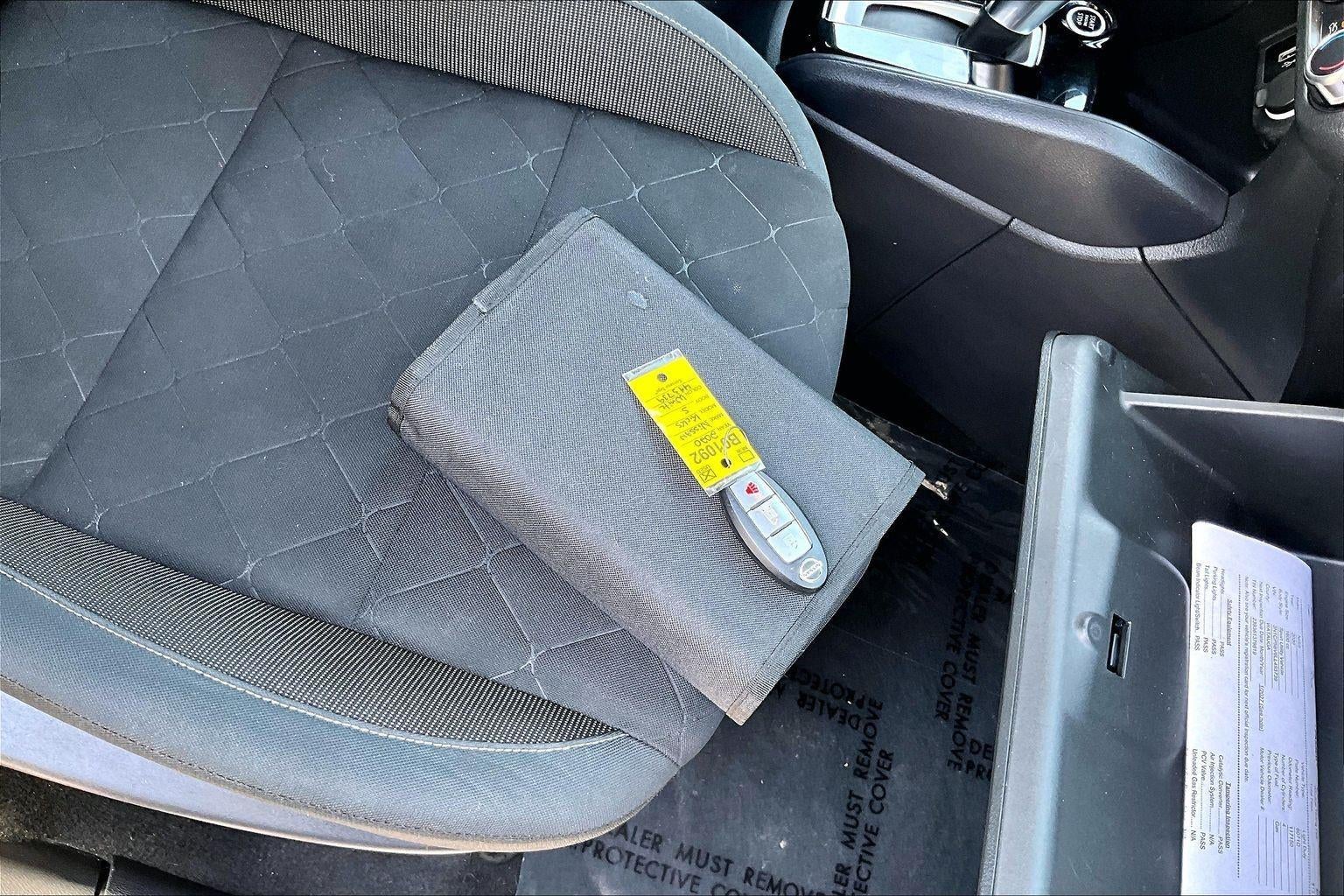 2020 Nissan Kicks S