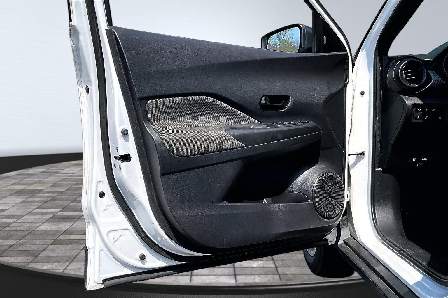 2020 Nissan Kicks S