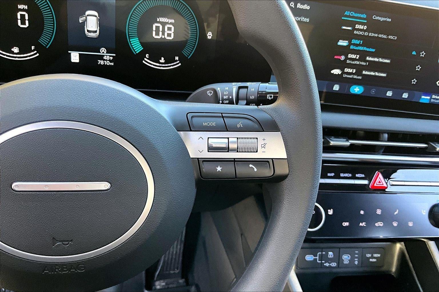 2025 Hyundai TUCSON SEL