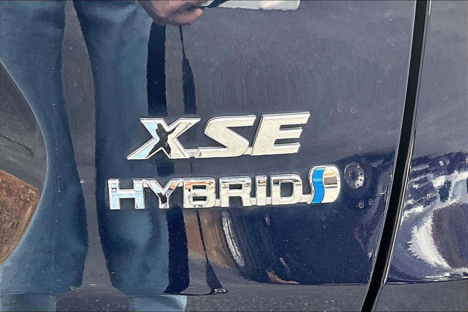 2020 Toyota RAV4 Hybrid XSE