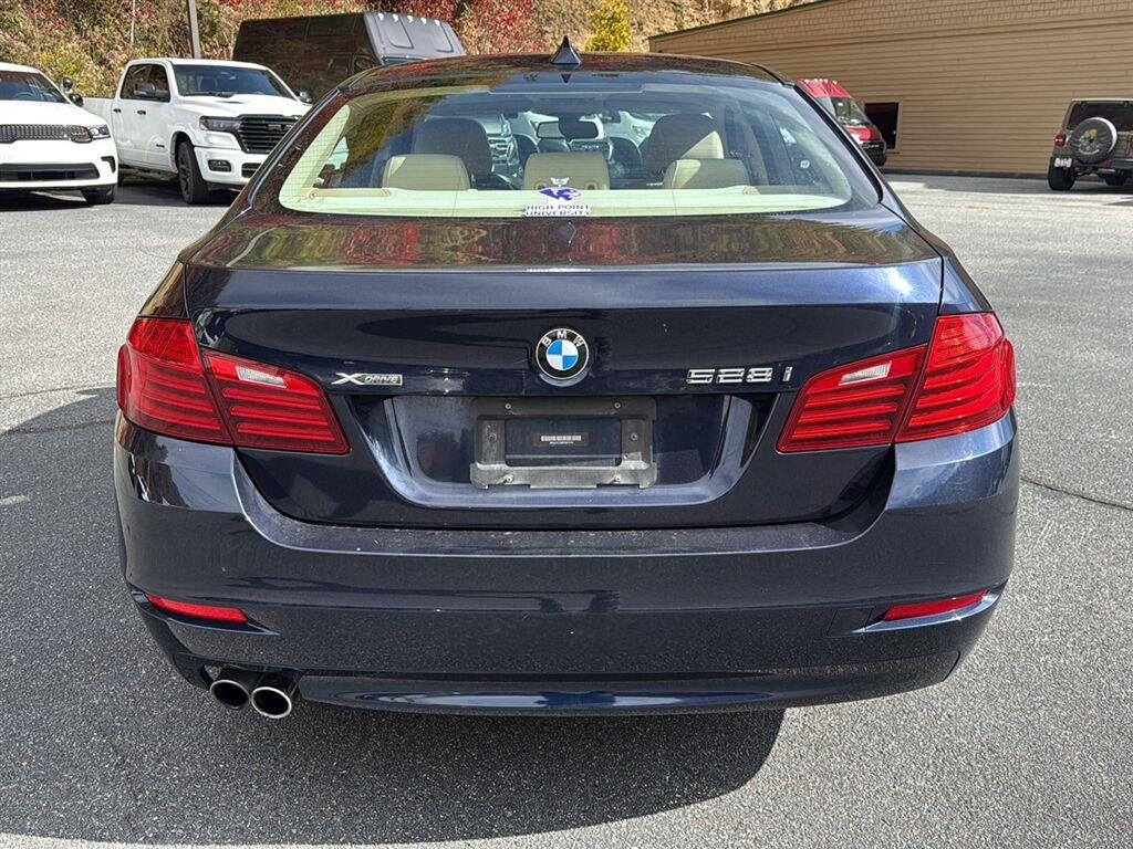 2015 BMW 5 Series 528i xDrive