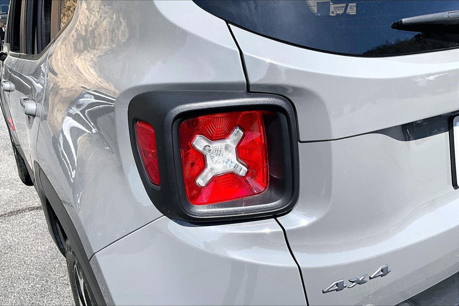 2022 Jeep Renegade Trailhawk