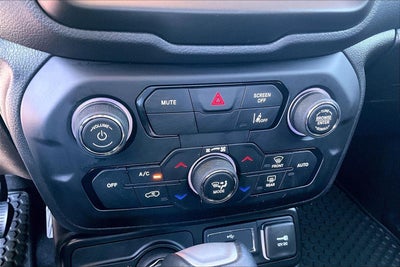 2023 Jeep Renegade Trailhawk