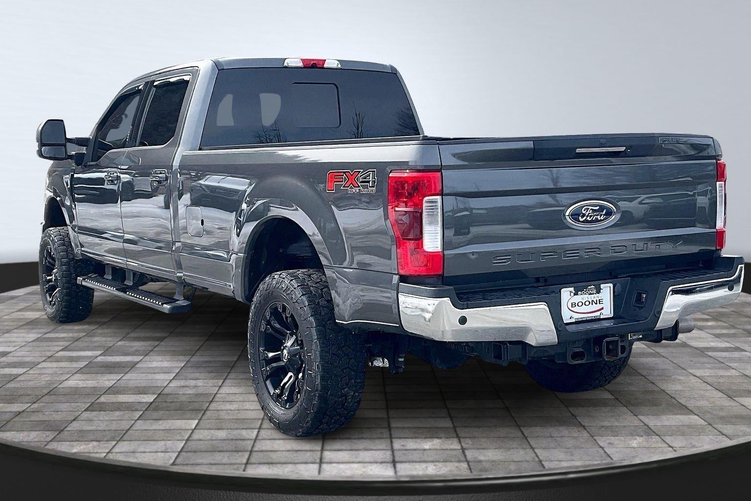 2018 Ford Super Duty F-350 Lariat