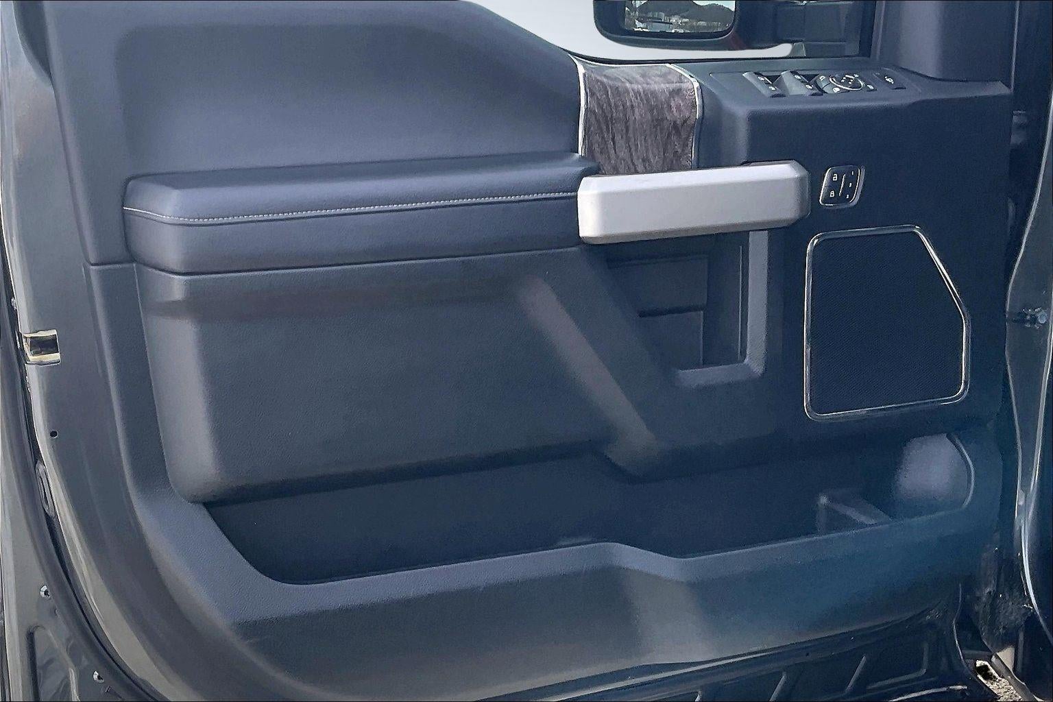 2018 Ford Super Duty F-350 Lariat