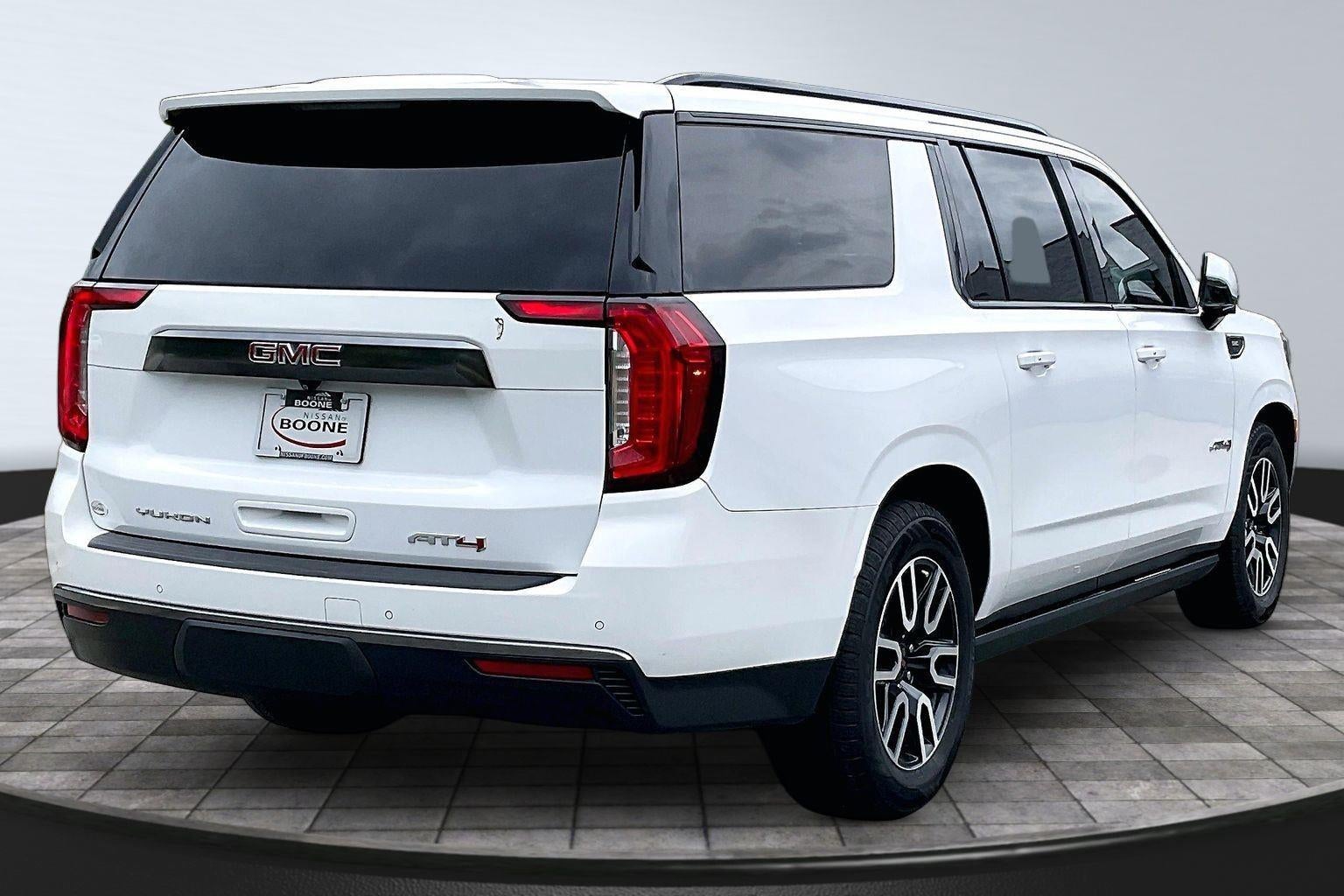 2023 GMC Yukon XL AT4