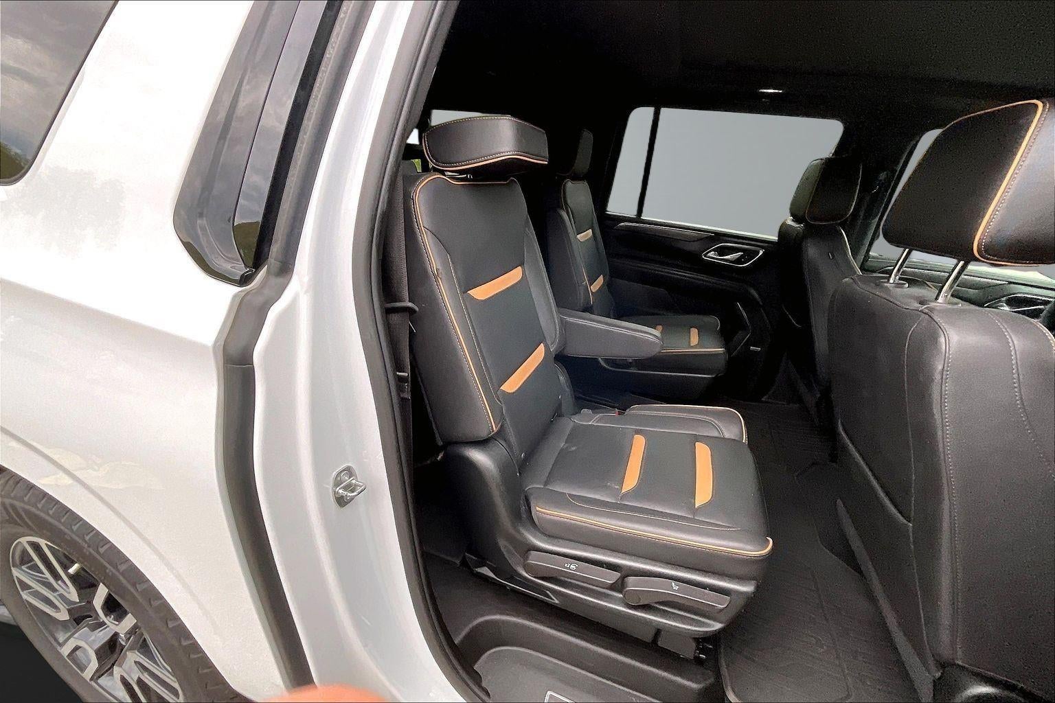 2023 GMC Yukon XL AT4