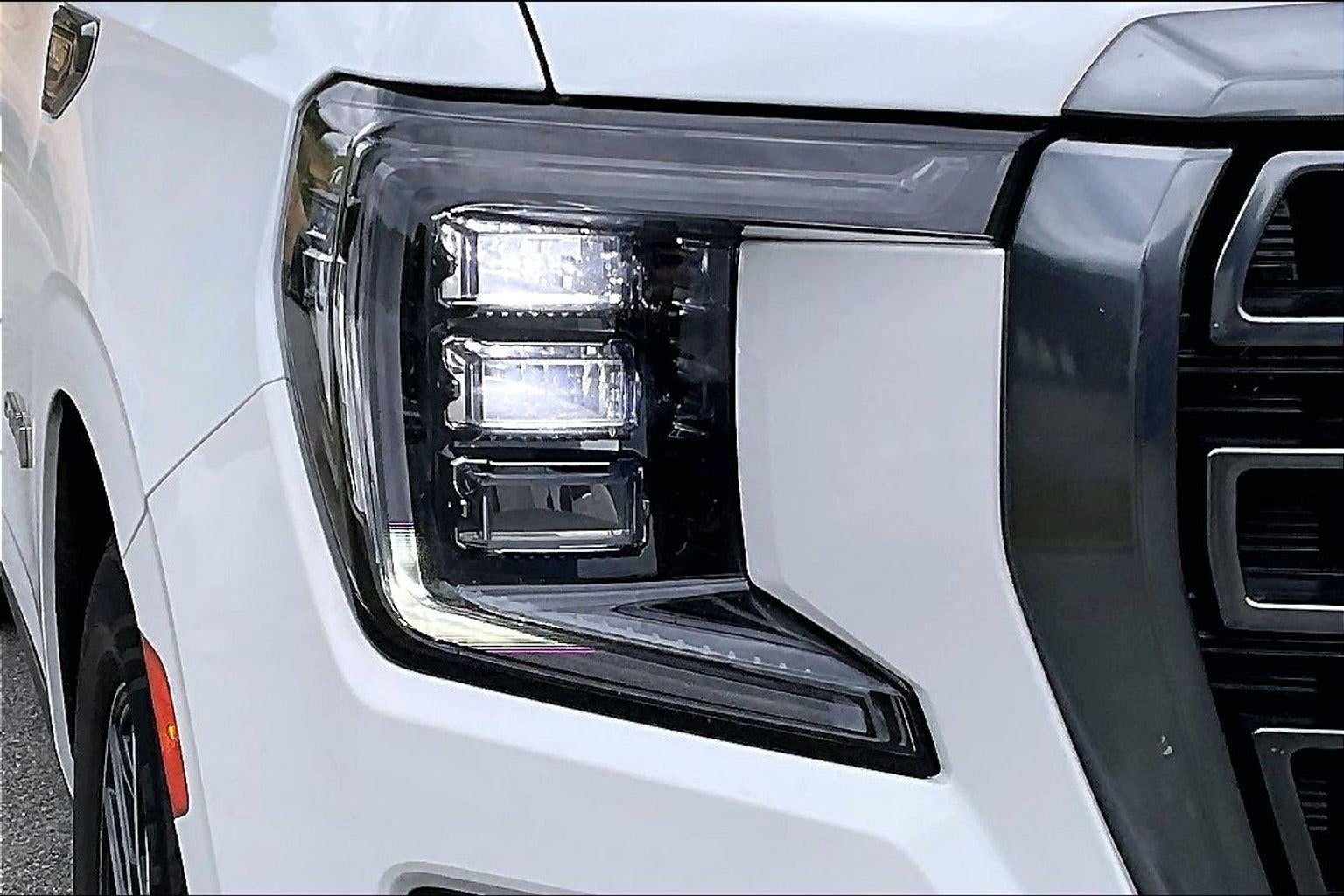 2023 GMC Yukon XL AT4