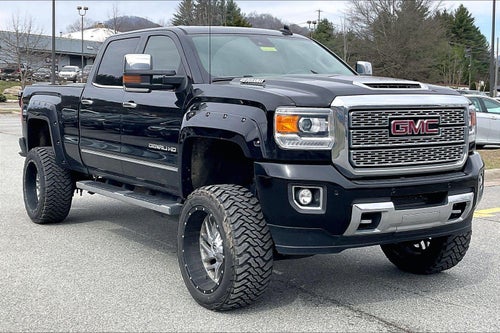 2018 GMC Sierra 2500HD Denali