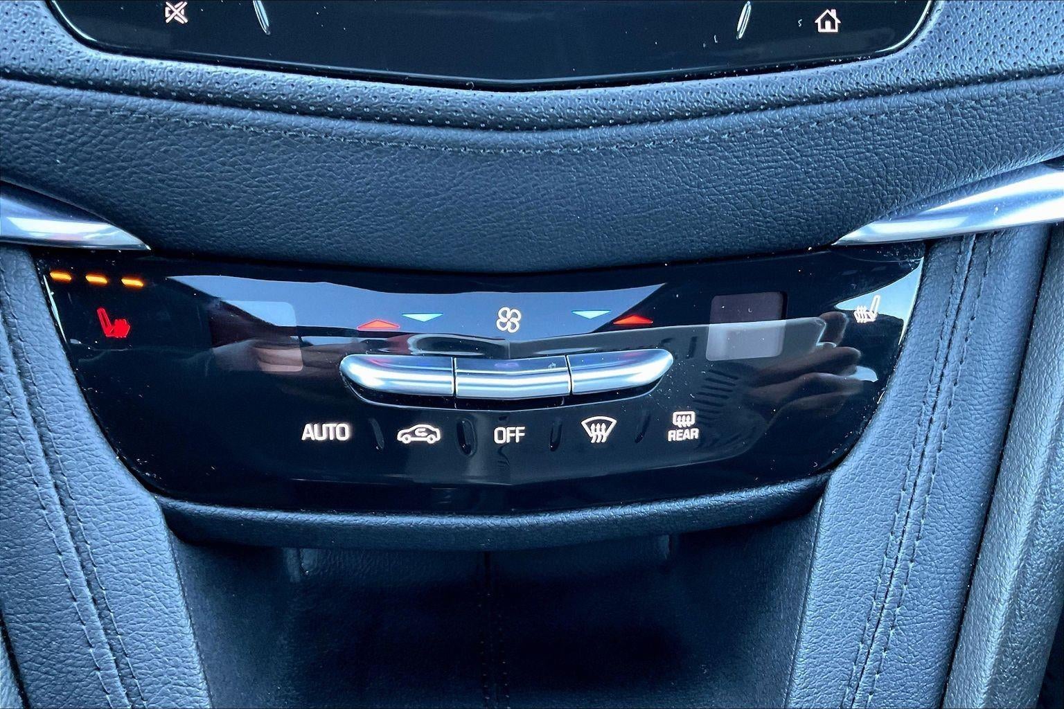 2023 Cadillac XT6 FWD Luxury