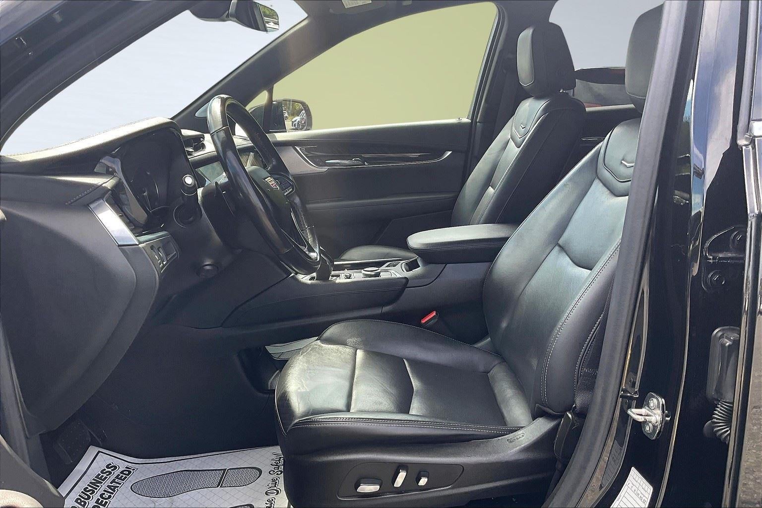 2023 Cadillac XT6 AWD Premium Luxury