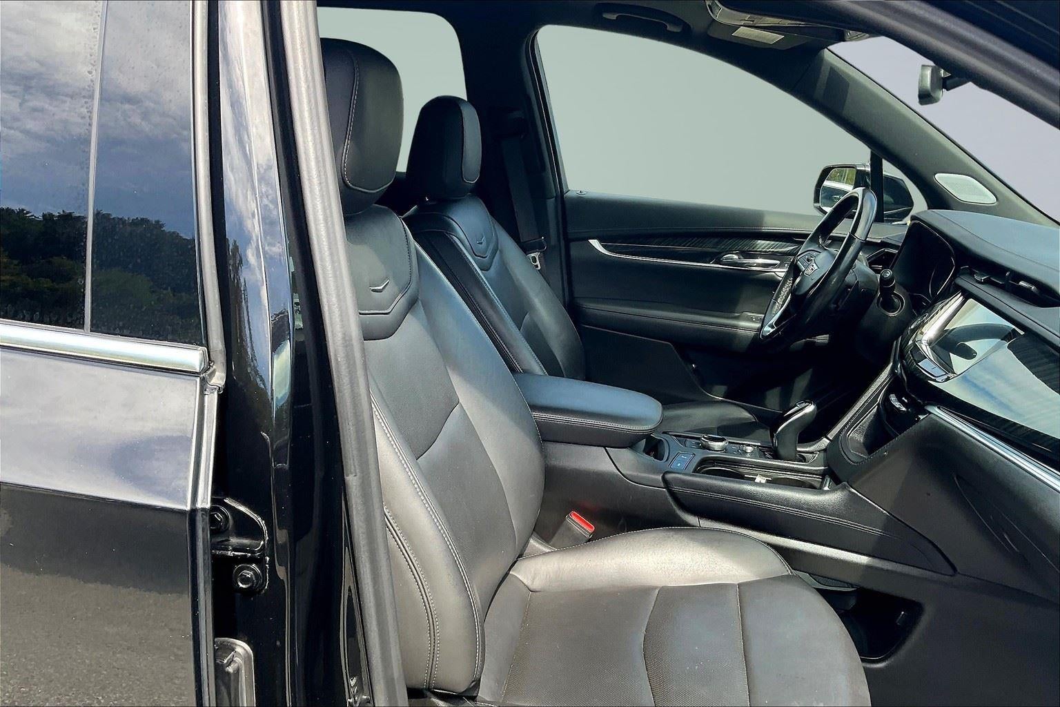 2023 Cadillac XT6 AWD Premium Luxury