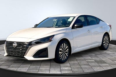 2026 Nissan Altima SV