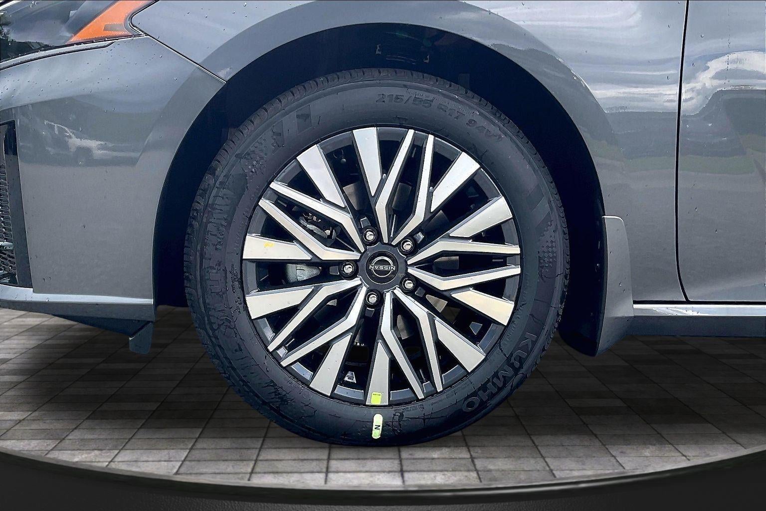 2026 Nissan Altima SV
