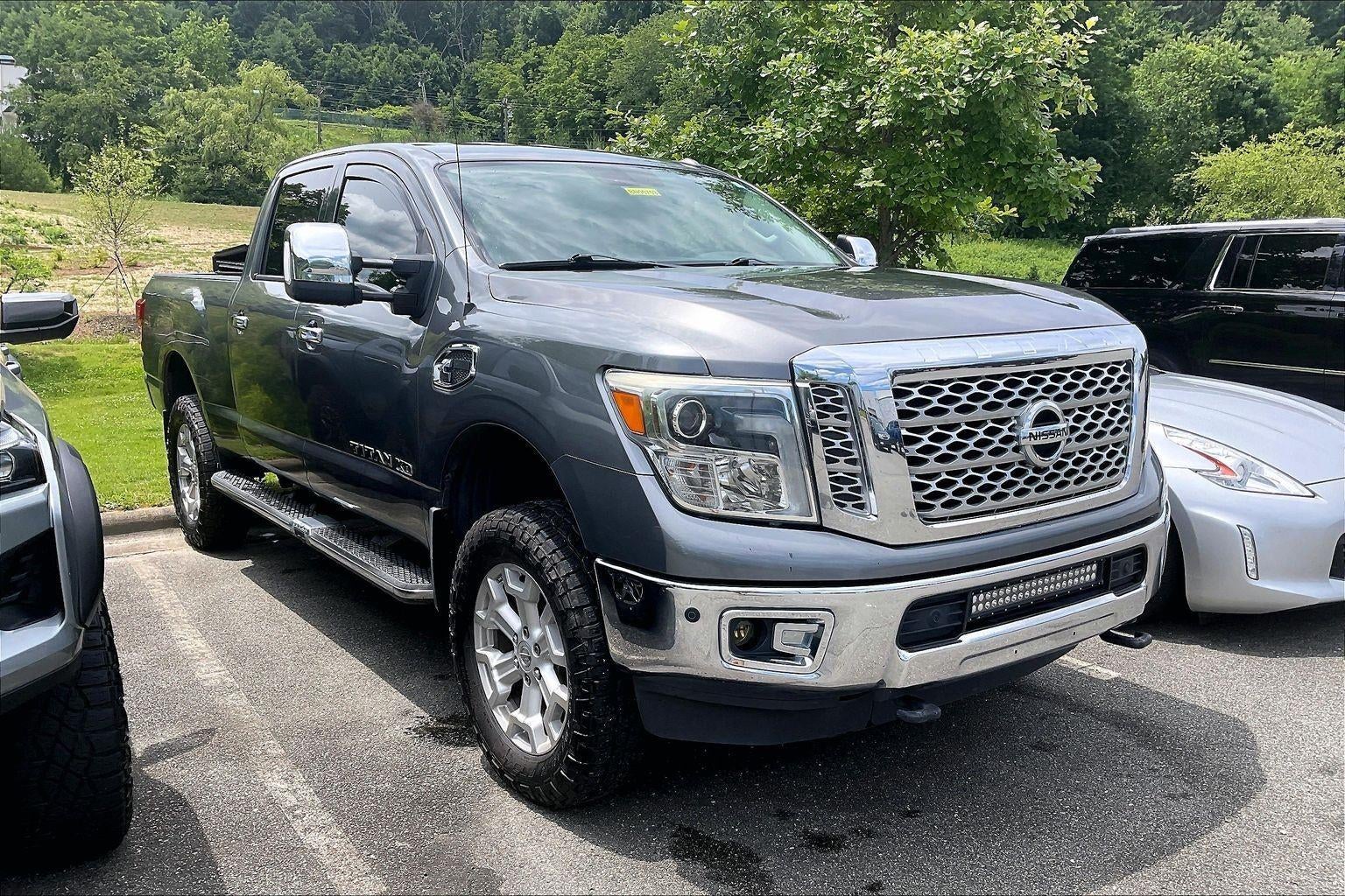 2016 Nissan Titan XD SL