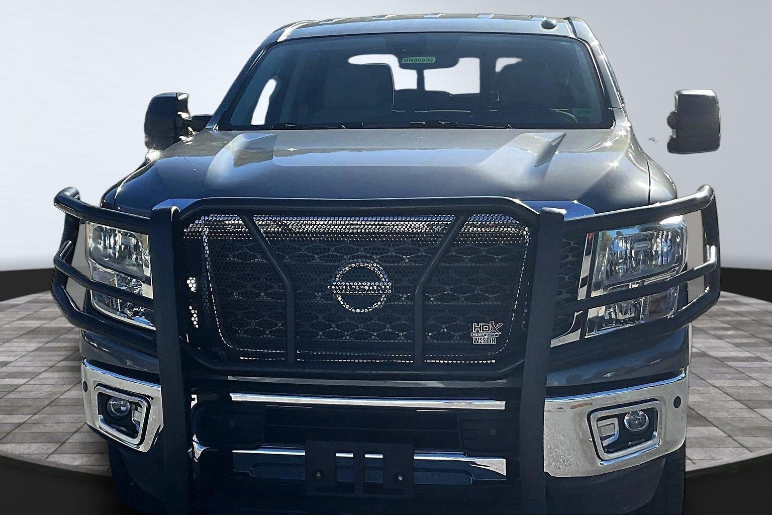 2017 Nissan Titan XD SV