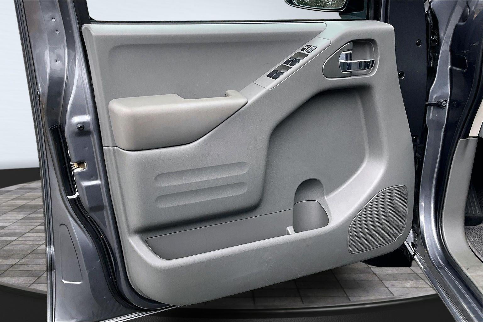 2020 Nissan Frontier SV