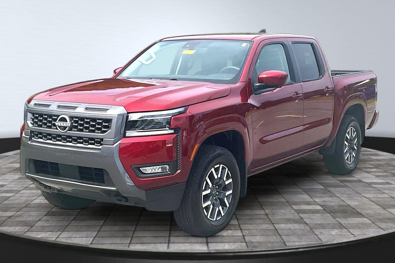 2025 Nissan Frontier SL