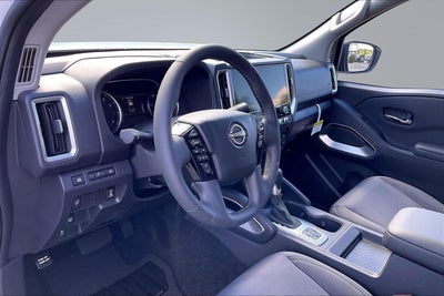 2027 Nissan Frontier SV