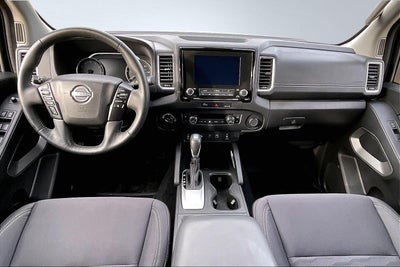 2024 Nissan Frontier SV