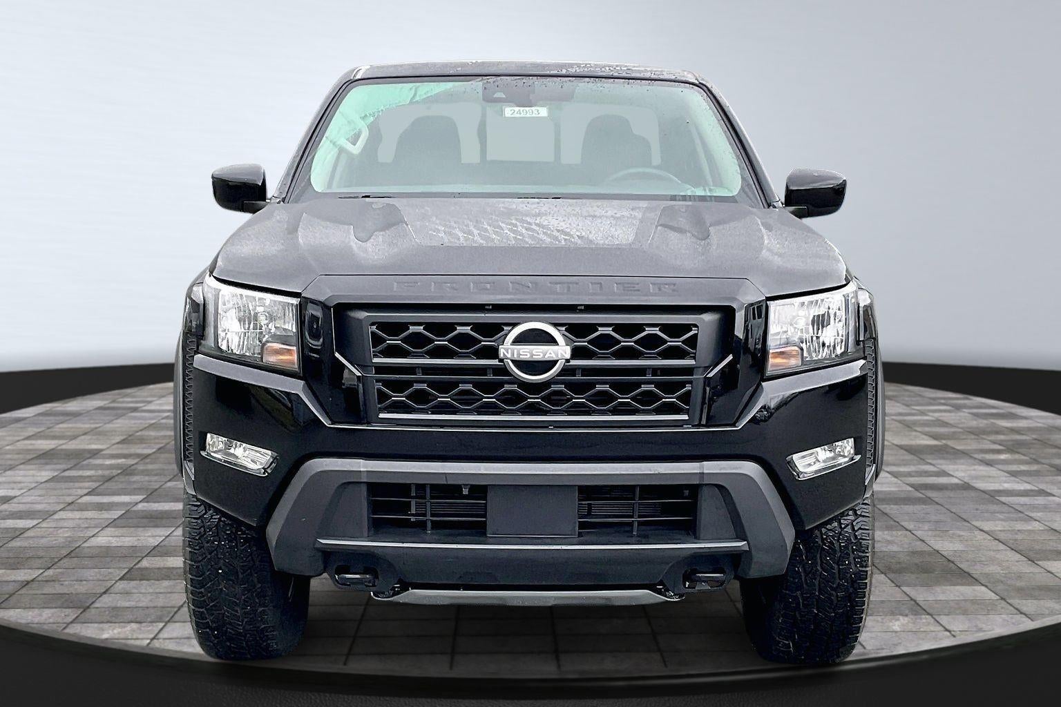 2024 Nissan Frontier SV