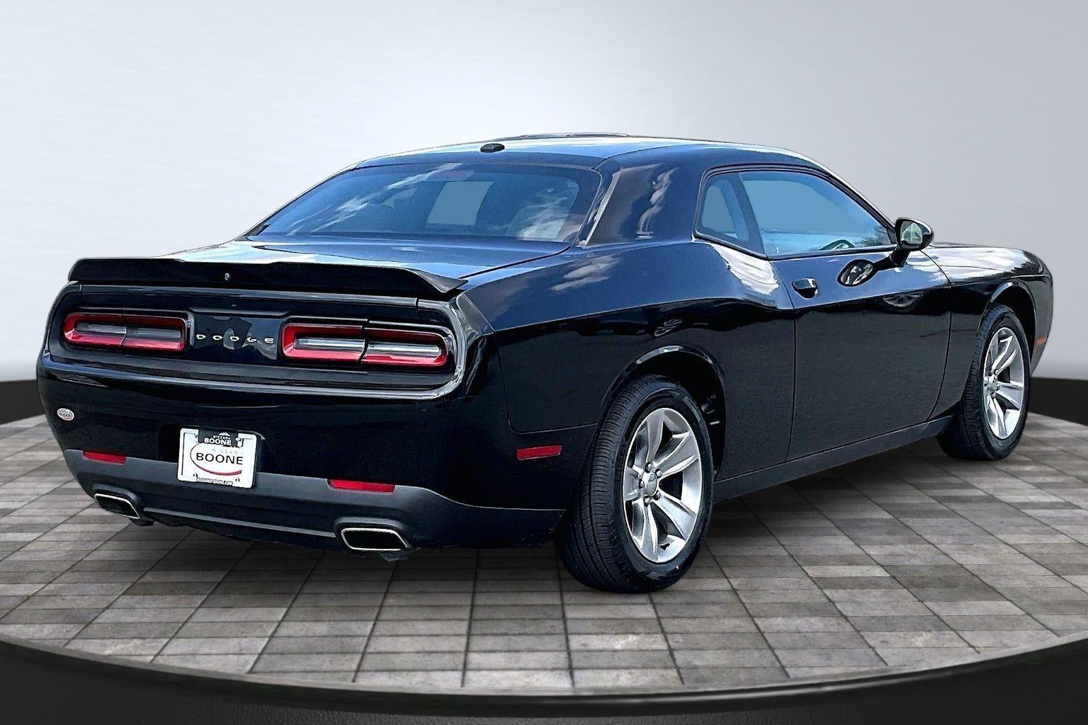 2021 Dodge Challenger SXT