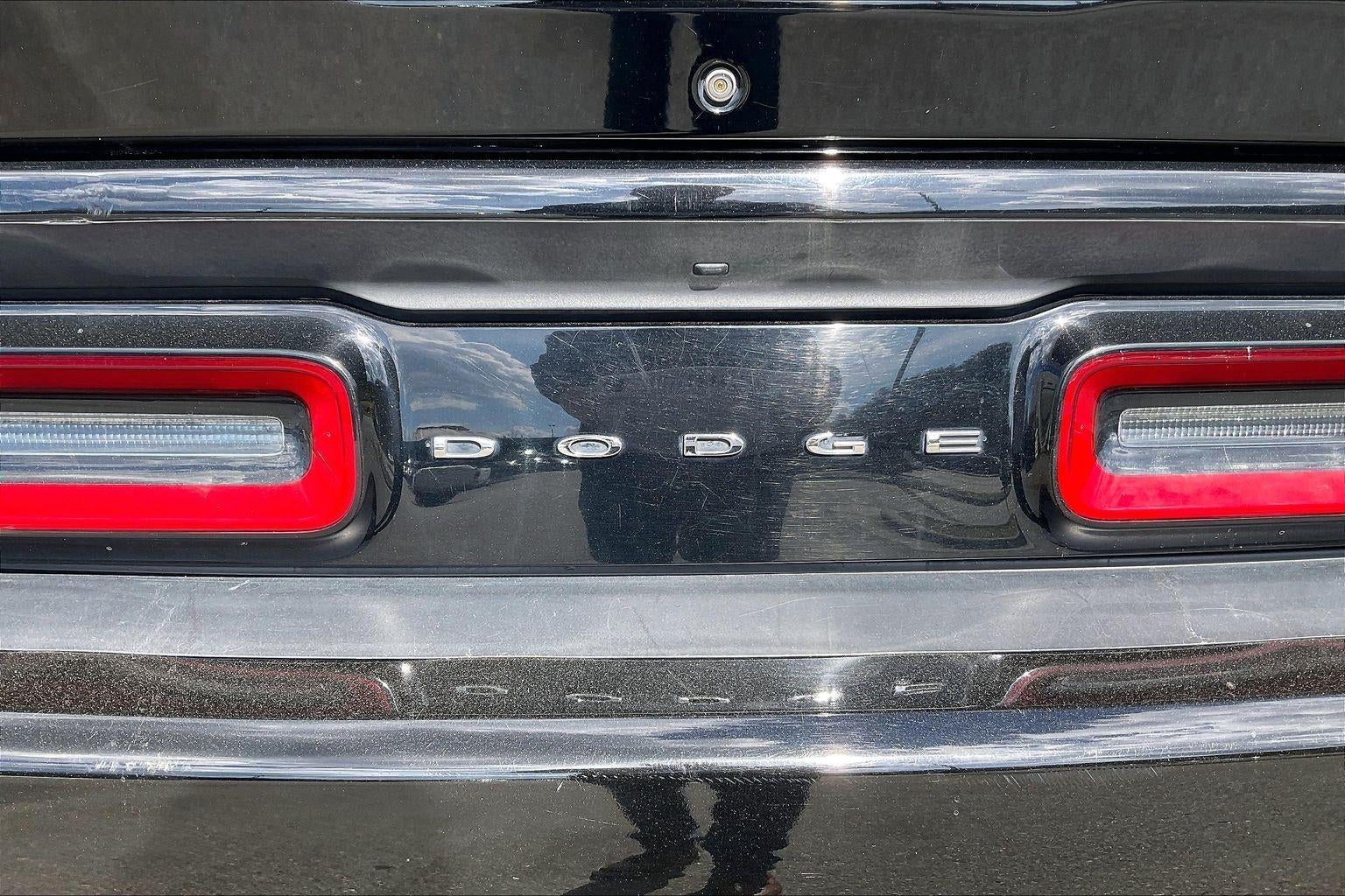 2021 Dodge Challenger SXT