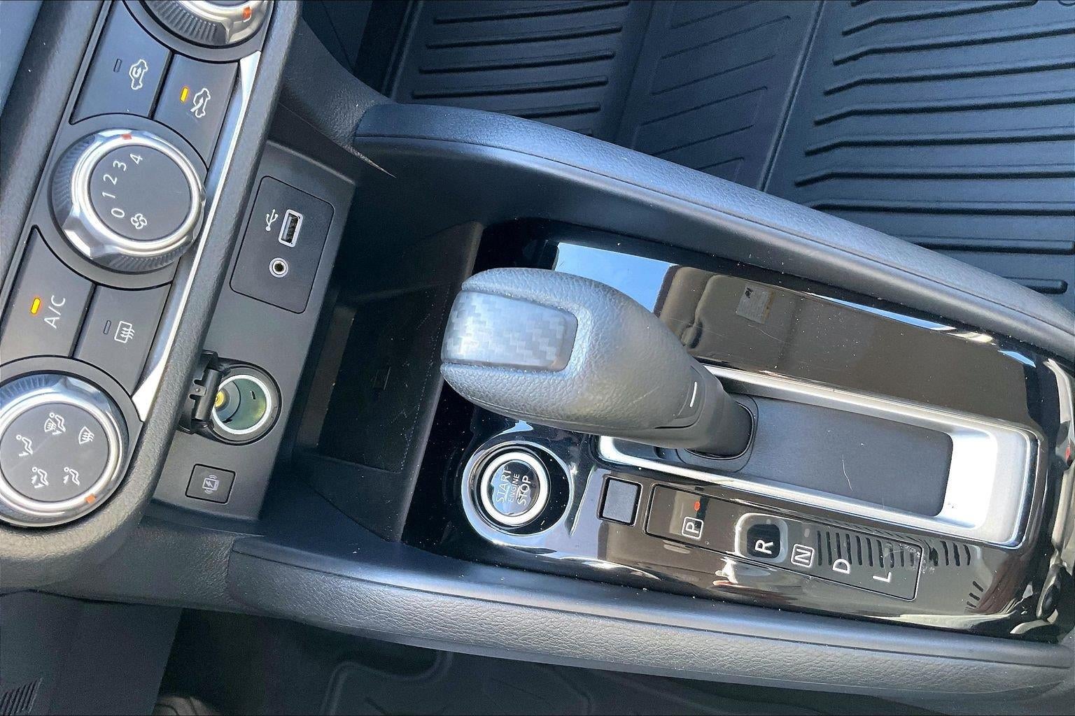 2024 Nissan Versa SV
