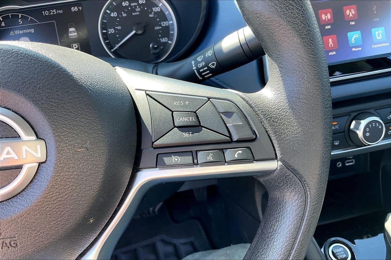2024 Nissan Versa SV