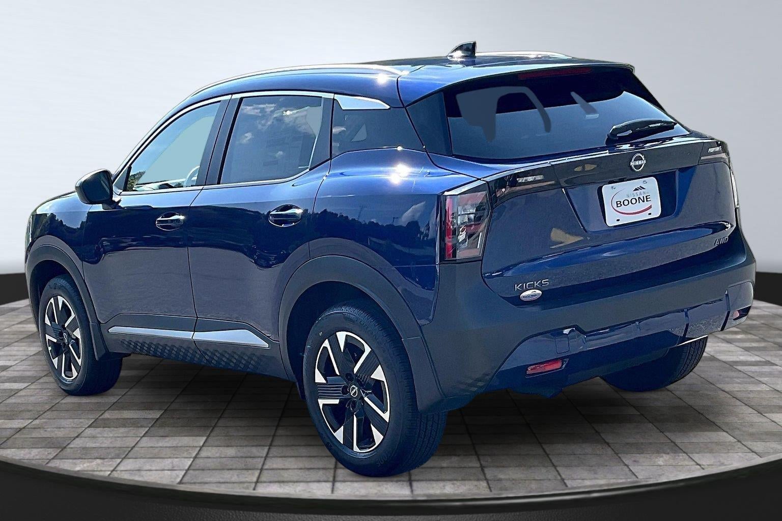 2027 Nissan Kicks SV