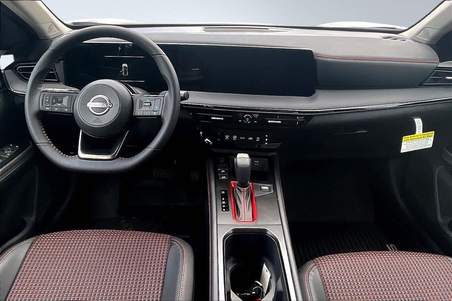 2025 Nissan Kicks SR