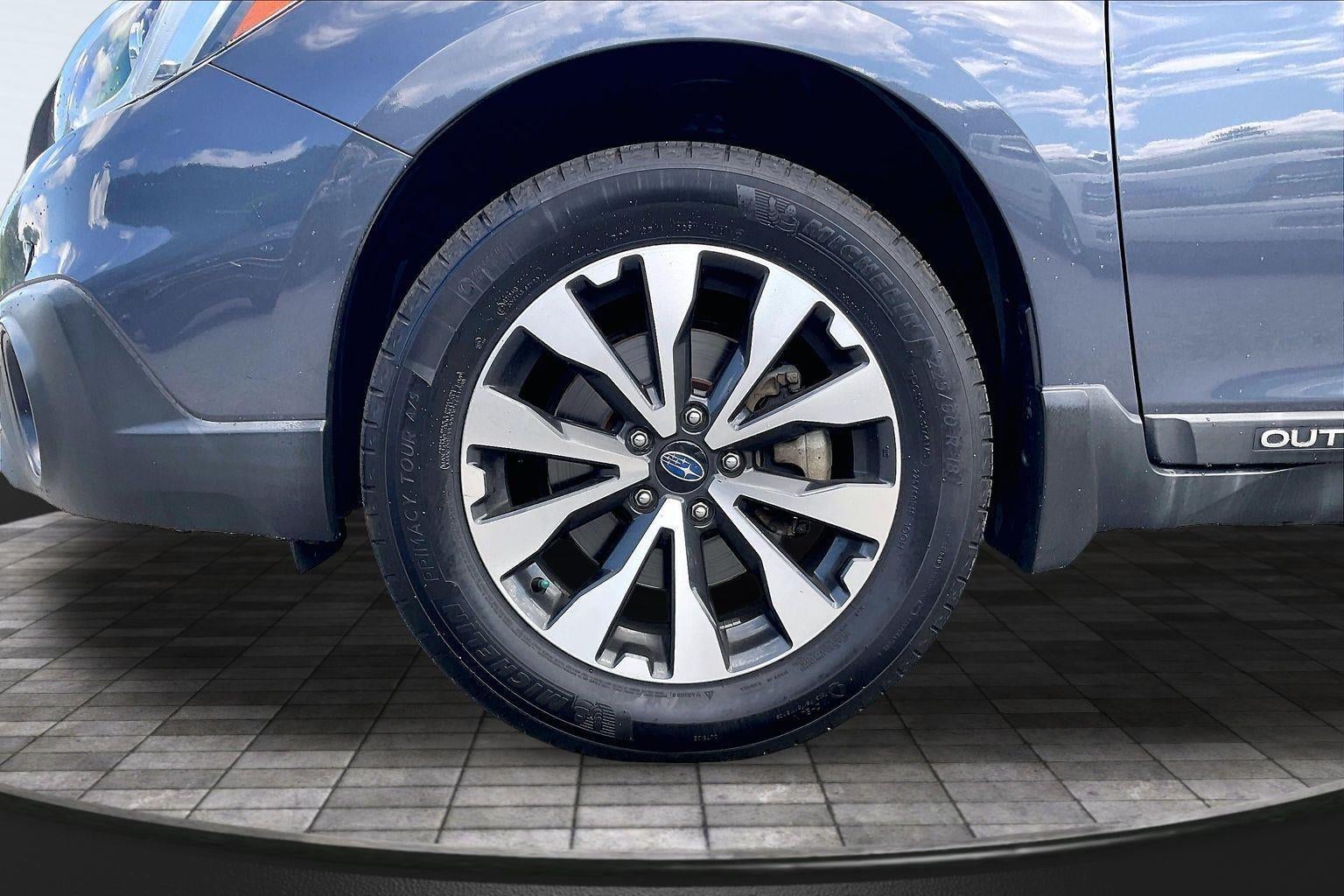 2017 Subaru OUTBACK LIMITED