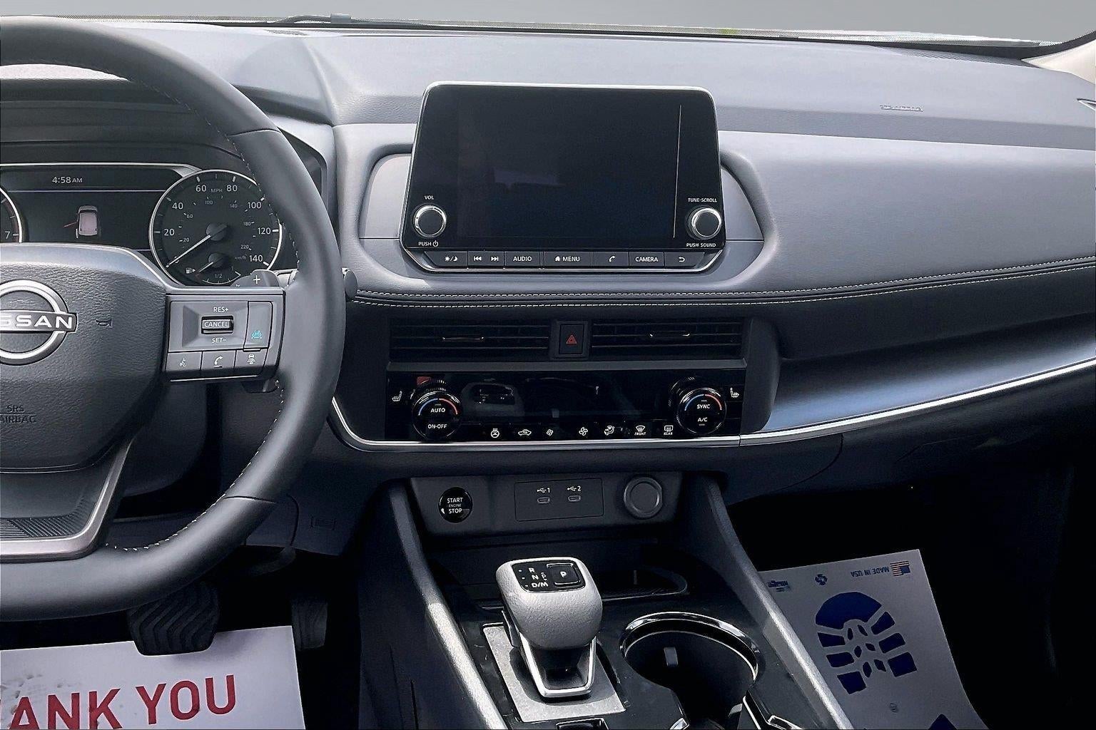 2026 Nissan Rogue SV