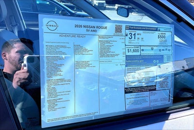 2026 Nissan Rogue SV