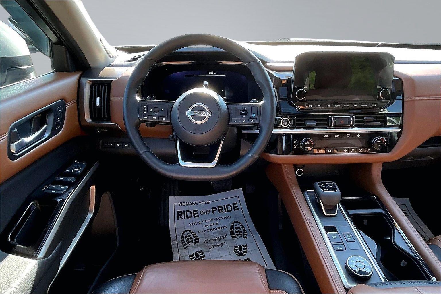 2024 Nissan Pathfinder Platinum