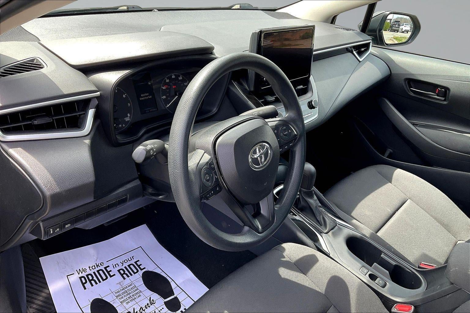 2024 Toyota Corolla LE