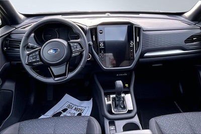 2025 Subaru Forester Premium