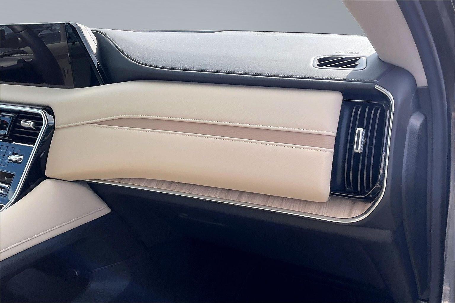 2025 Nissan Armada Platinum Reserve